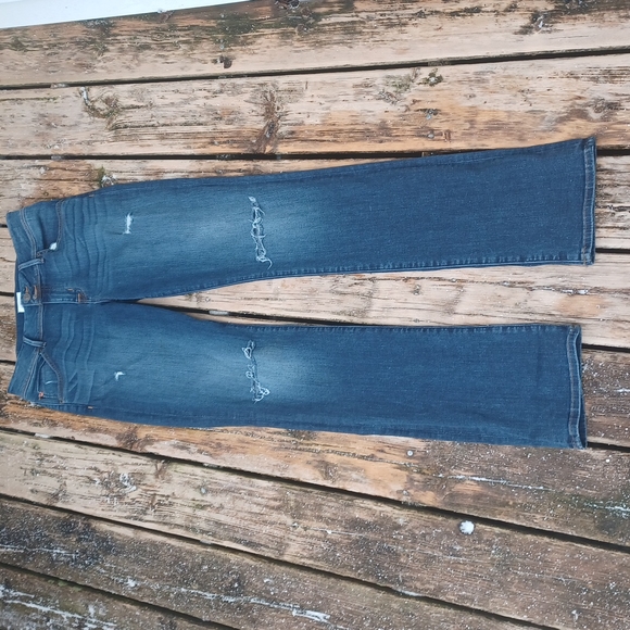 Hudson distressed Beth tall girl Jeans Size 31 - Picture 4 of 9